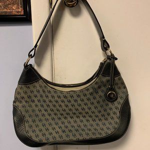 Dooney and Bourke Bag